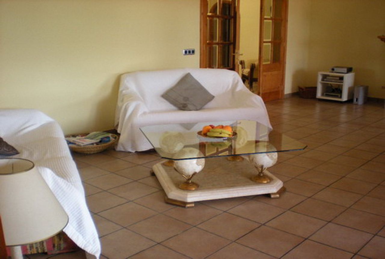 Imposante Finca mit sep. Gästehaus und allen Extras bei Petra- Manacor -- F 64 VK