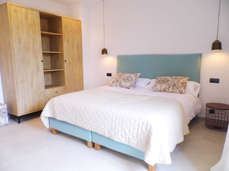 Imposantes Chalet mit allen Extras und 6 SZ in guter Lage bei Manacor - Ortsrand -- CH 56