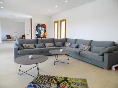 Imposantes Chalet mit allen Extras und 6 SZ in guter Lage bei Manacor - Ortsrand -- CH 56