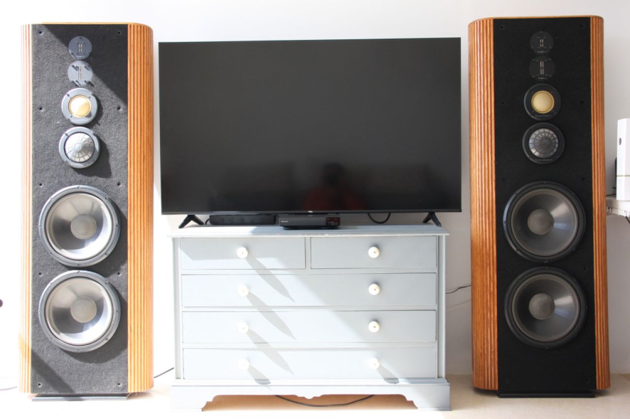 INFINITY Kappa 9 A,  5-Wege High-End-Lautsprecher, kalifornische Eiche, B 54 x H 152 x 20/34 cm