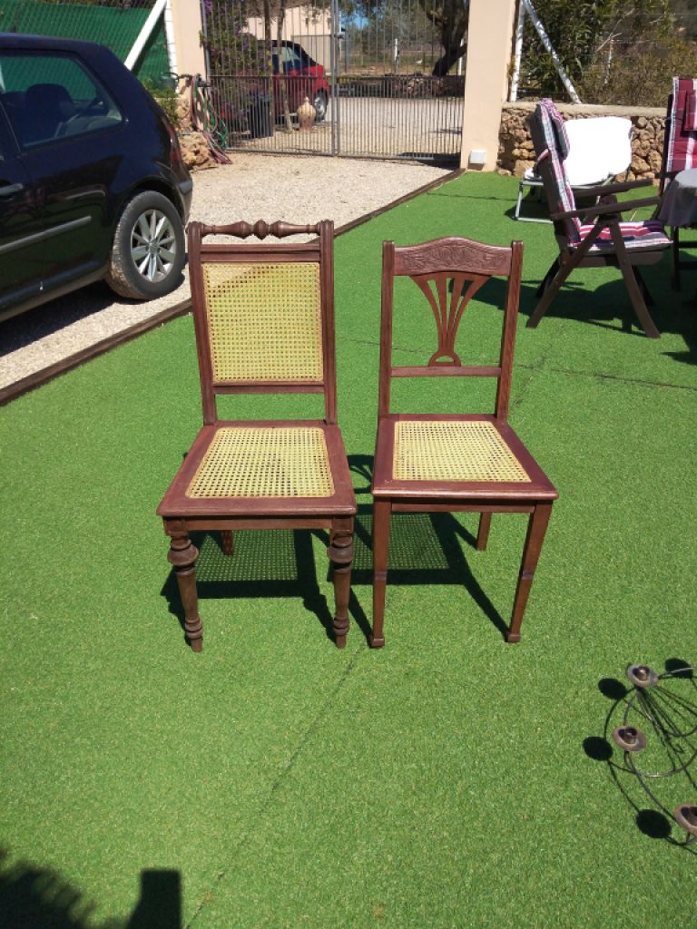 Jugendstilstühle neu bespannt von einem Fachmann