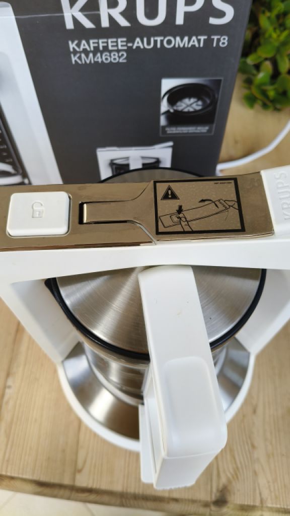 Cafetera automática T8 de Krups