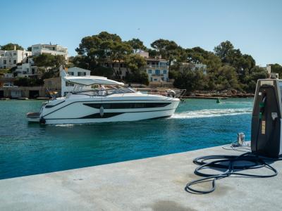 Especialista Administrativo Comercial de Oficina Yachtcharter (m/f/d)