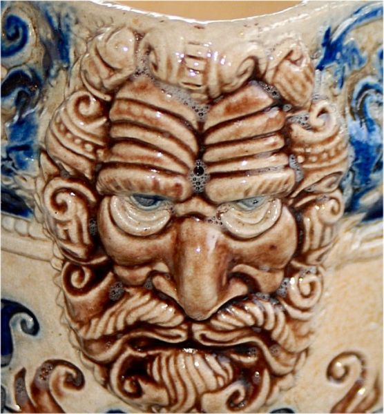 Keramik Weinkrug – Bierkrug, antike Schenkkanne blau um 1880 - Historismus