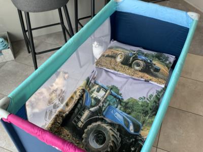 Cuna de viaje para niños con colchón