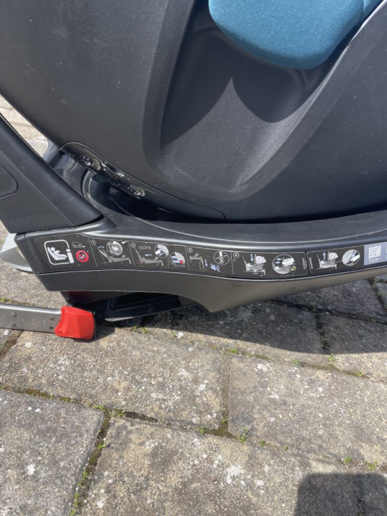 Child seat Britax Römer DUALFIX i‑Size + Modular iSense Base – Premium complete set