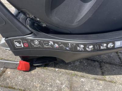 Child seat Britax Römer DUALFIX i‑Size + Modular iSense Base – Premium complete set