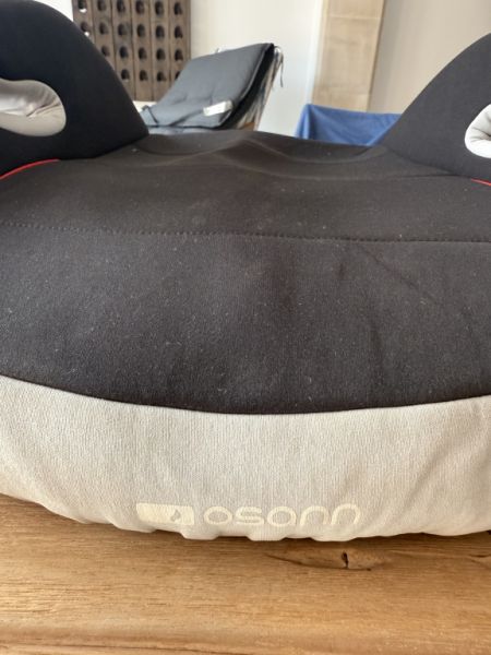 Kindersitz/Sitzerhöhung mit isofix