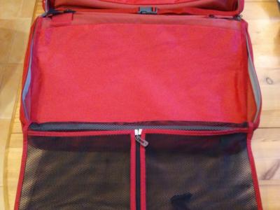 Kleider Koffer/ Tasche