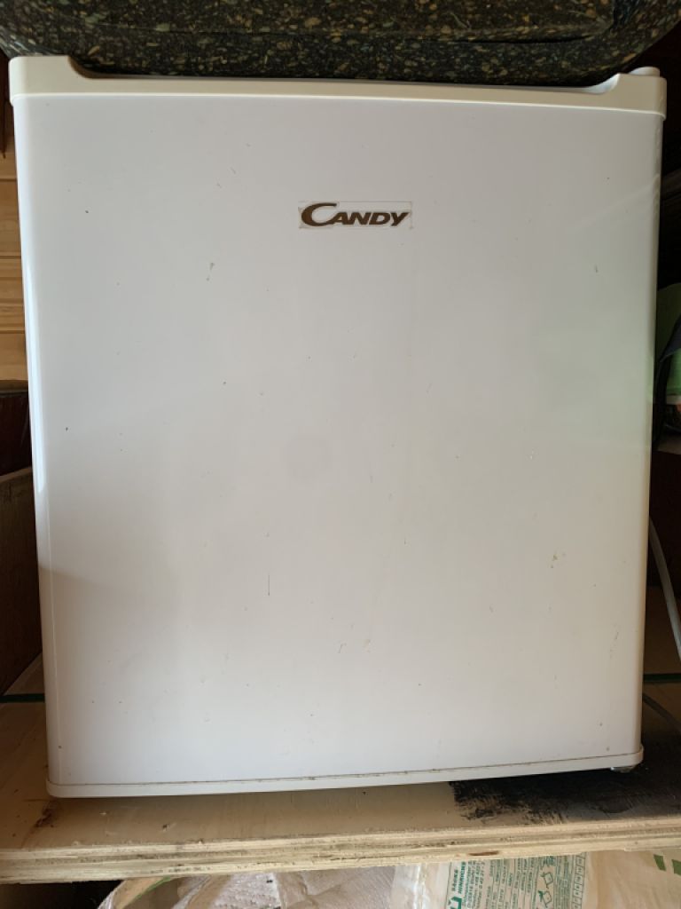 Kleiner Gefrierschrank 34 l