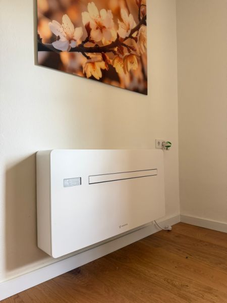 Aire acondicionado INNOVA 2.0 – estado excelente, 2 años