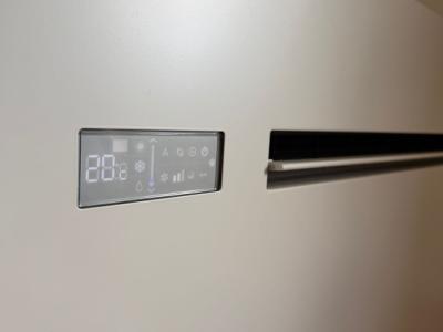 Aire acondicionado INNOVA 2.0 – estado excelente, 2 años