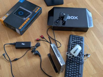 Complete set ZOTAC ZBOX ID82 + LG monitor + keyboard and mouse