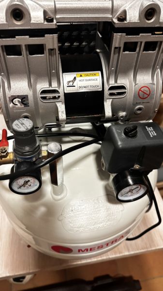 Kompressor ölfrei mit Trockner