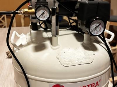 Kompressor ölfrei mit Trockner