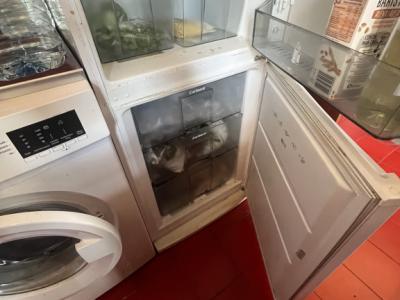 Frigorífico-congelador marca Corbero