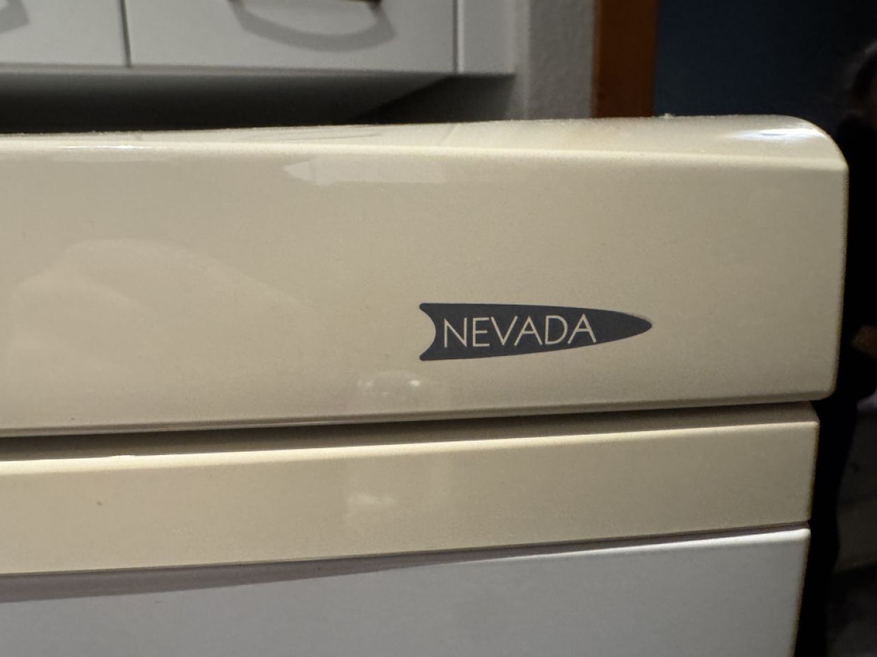 Nevera con congelador.