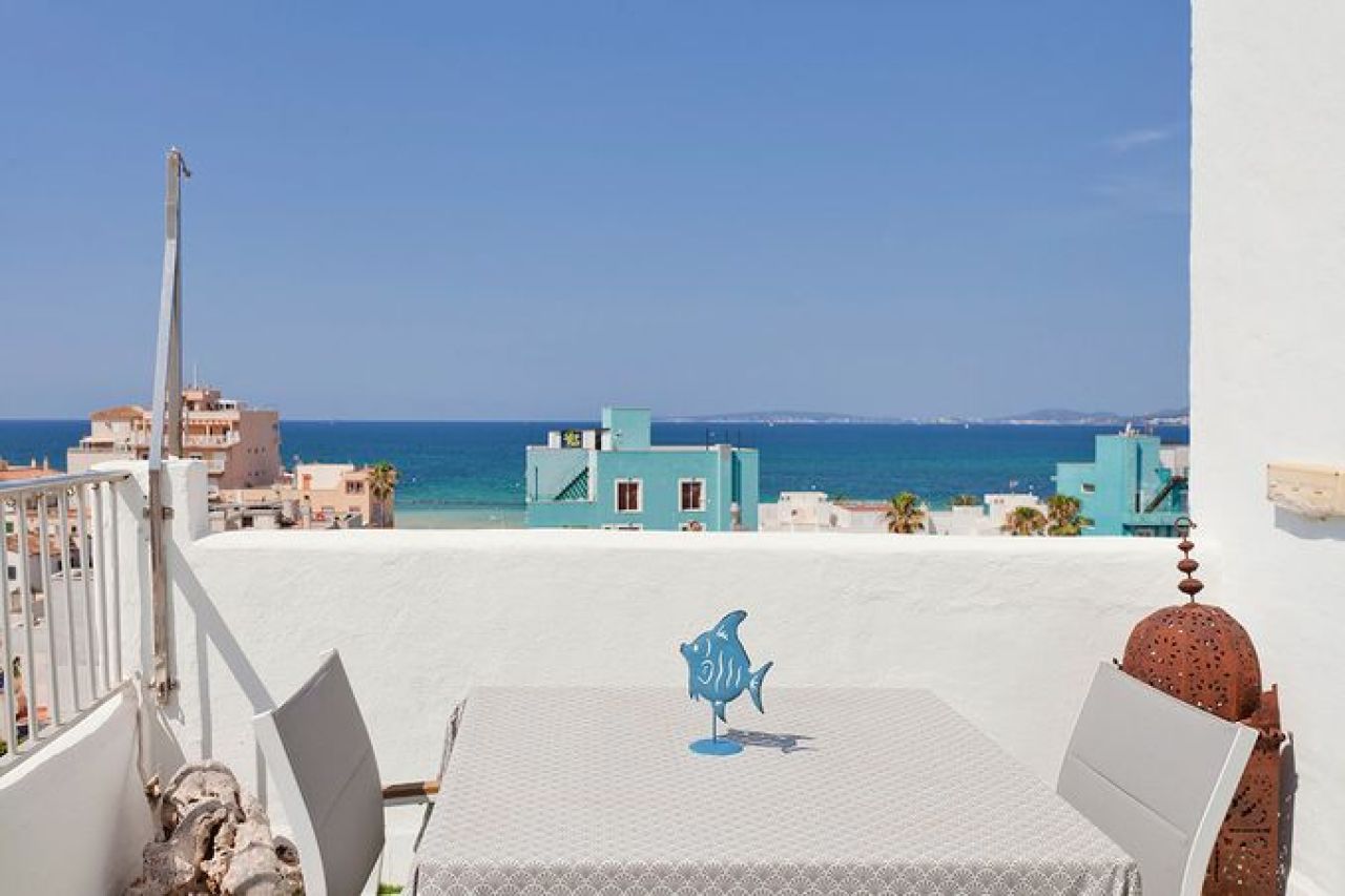 Short-term rental - Ciudat Jardin beach apartment !