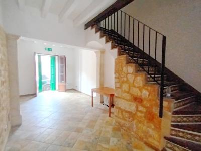 Ladenlokal und private Einheit in Santanyi -- L 45