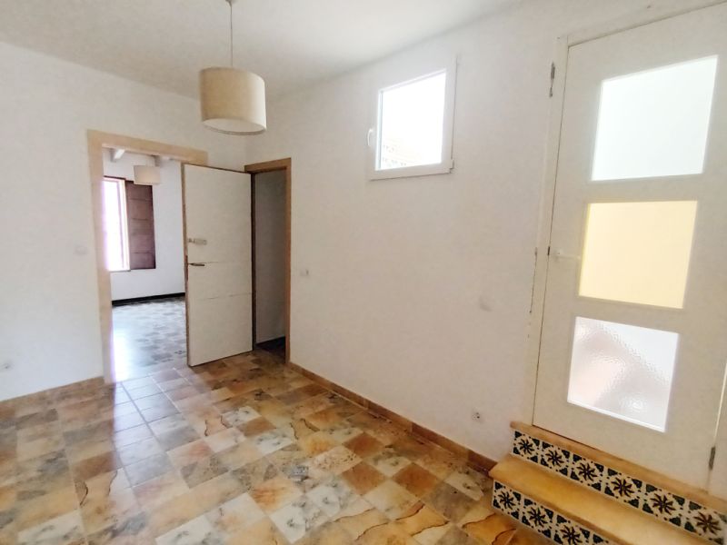 Ladenlokal und private Einheit in Santanyi -- L 45