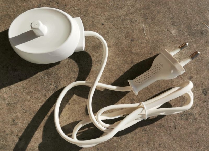 Estación de carga 220V para cepillo de dientes Oral-B,