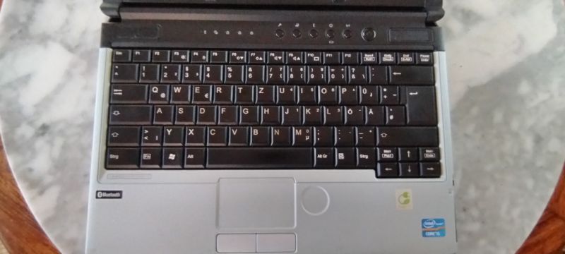 Portátil Fujitsu LifeBook S761