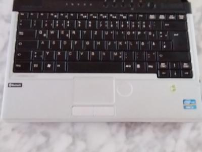Portátil Fujitsu LifeBook S761