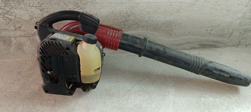 Soplador de hojas, motor de gasolina según las fotos