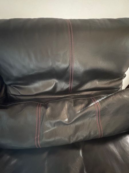 Leder Couch Musterring mit elektisch verstellbarrem Fußteil