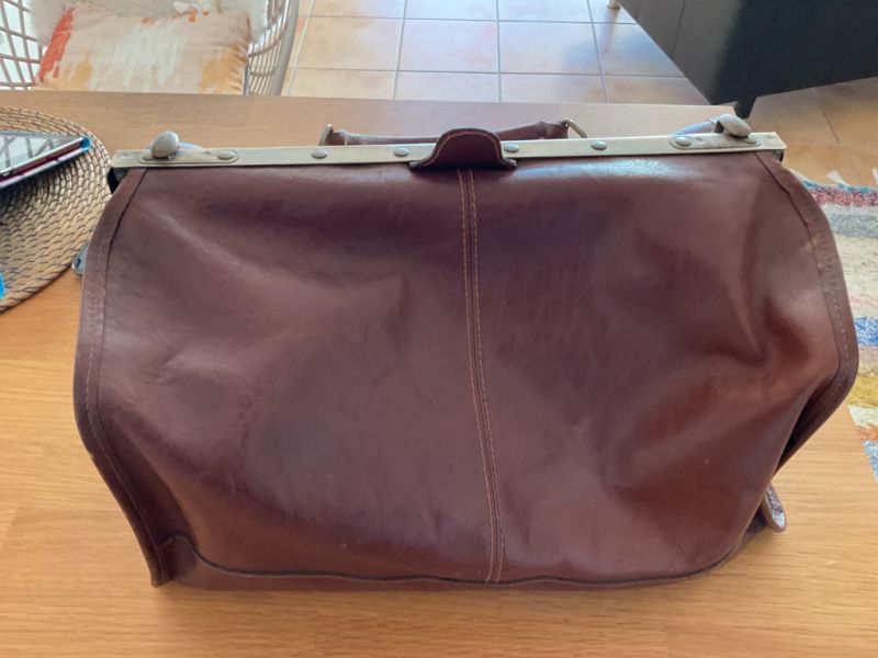 Bolsa de cuero / maletín de médico, cuero auténtico