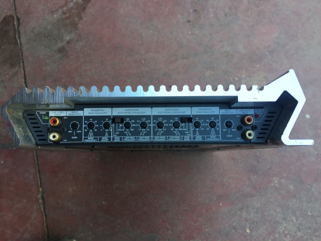 Etapa de potencia ecualizador JBC 400-4 Watt