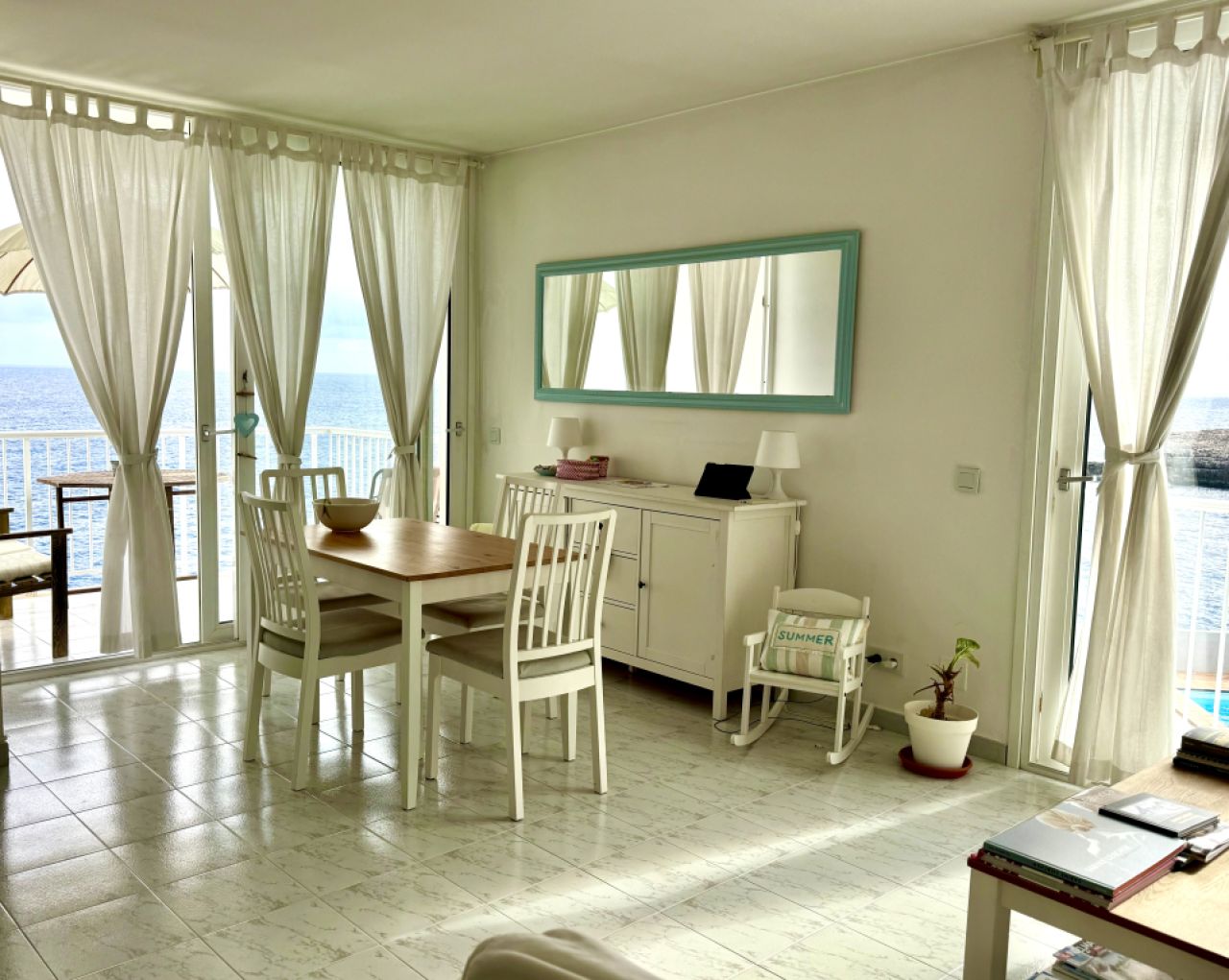 Lichtdurchflutete Wohnung in 1. Meereslinie in Portocolom