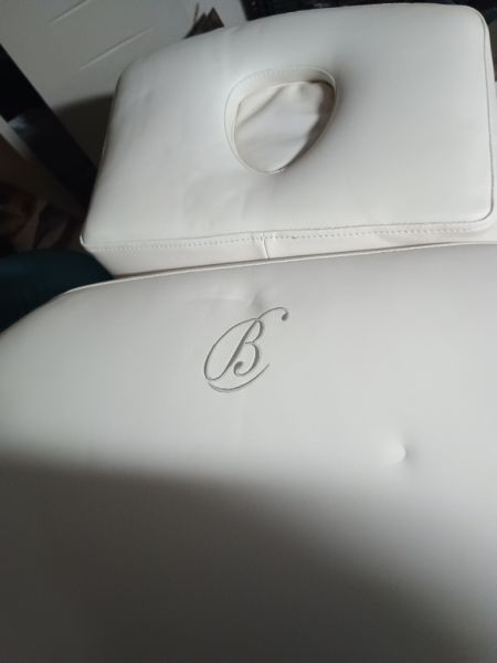 Camilla para estudio de estética