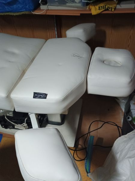 Camilla para estudio de estética