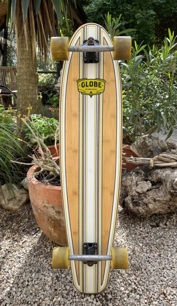 Longboard de la marca Globe (Y es realmente largo en mi opinión)