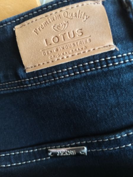 Jeans LOTUS talla 28