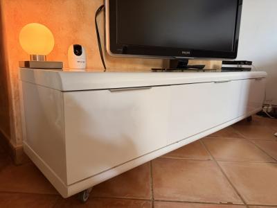 Lowboard blanco (brillo)