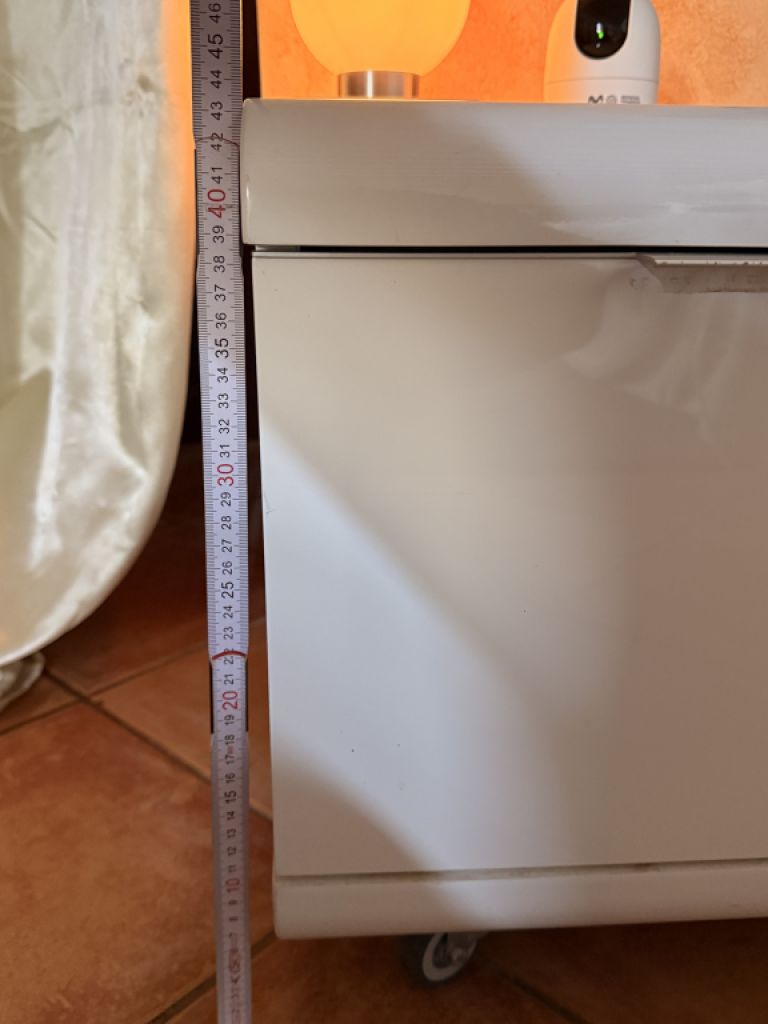 Lowboard blanco (brillo)