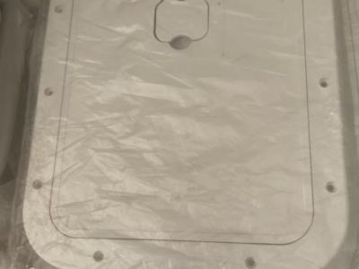 Escotillas, ventanas y cubiertas de inspección