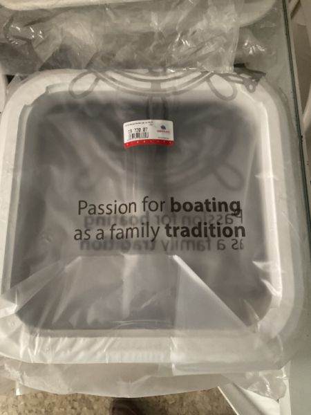 Escotillas, ventanas y cubiertas de inspección