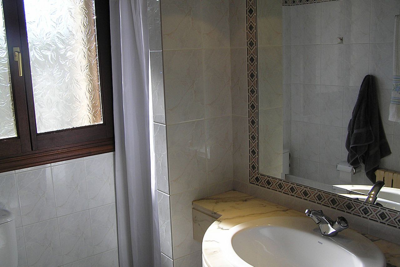 M2F3890 Finca de vacaciones con piscina en Arta; máximo 4 personas