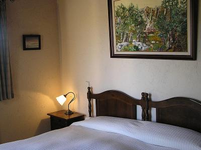 M2F3890 Finca de vacaciones con piscina en Arta; máximo 4 personas