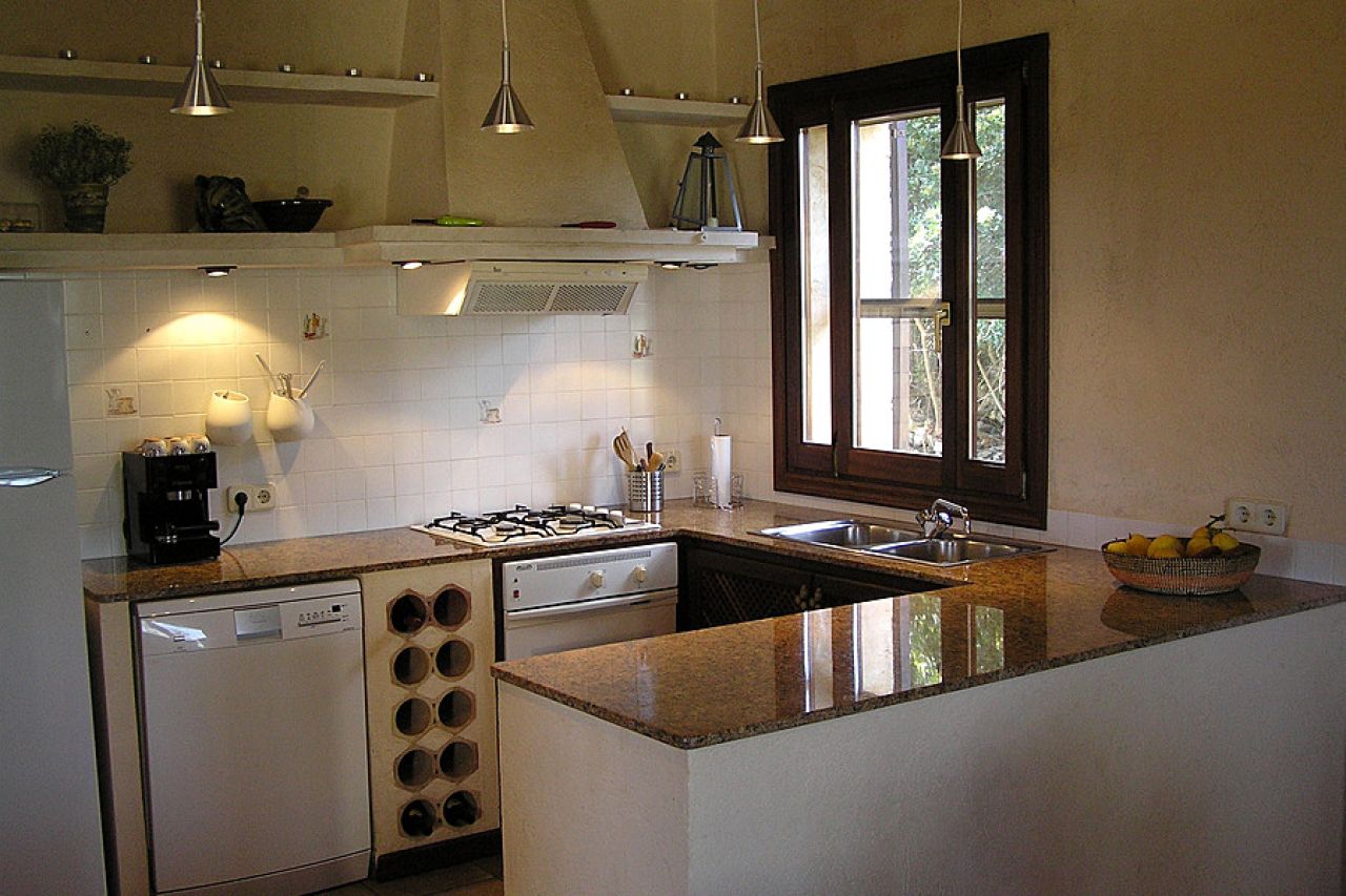 M2F3890 Finca de vacaciones con piscina en Arta; máximo 4 personas