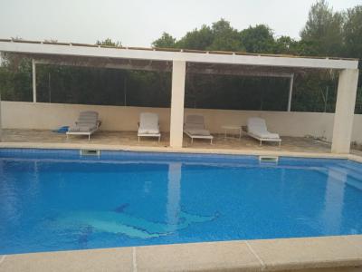 M2F4420 Finca mit Pool bei Capdepera, für max. 6 Personen + 1 Baby.