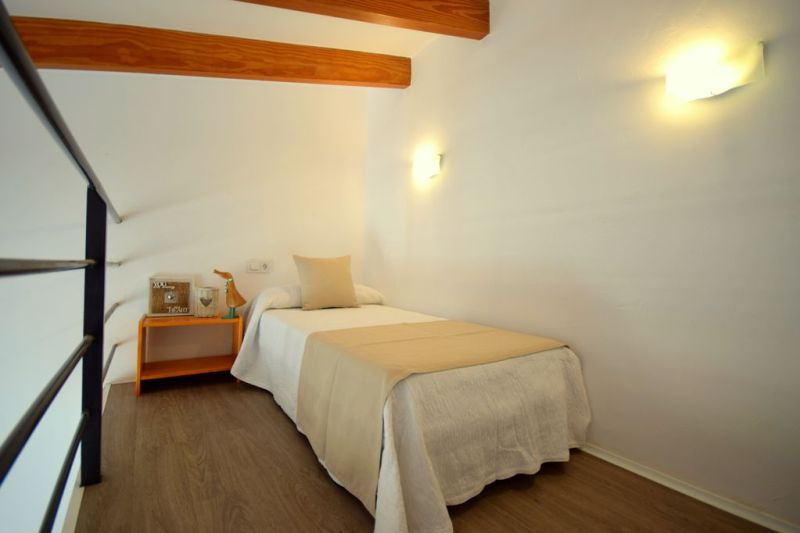 M2F5111 Finca con piscina en Capdepara; máx. 3 personas