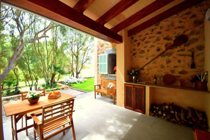 M2F5111 Finca con piscina en Capdepara; máx. 3 personas