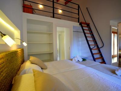 M2F5111 Finca con piscina en Capdepara; máx. 3 personas