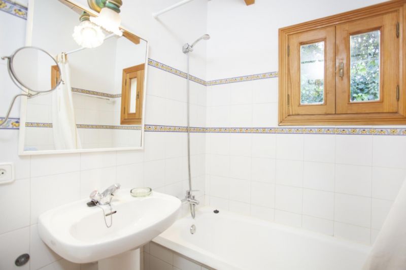 M2F5130 Finca Cala Ratjada con piscina; máximo 4 personas