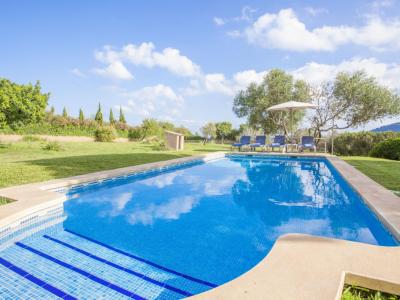 M2F5130 Finca Cala Ratjada con piscina; máximo 4 personas
