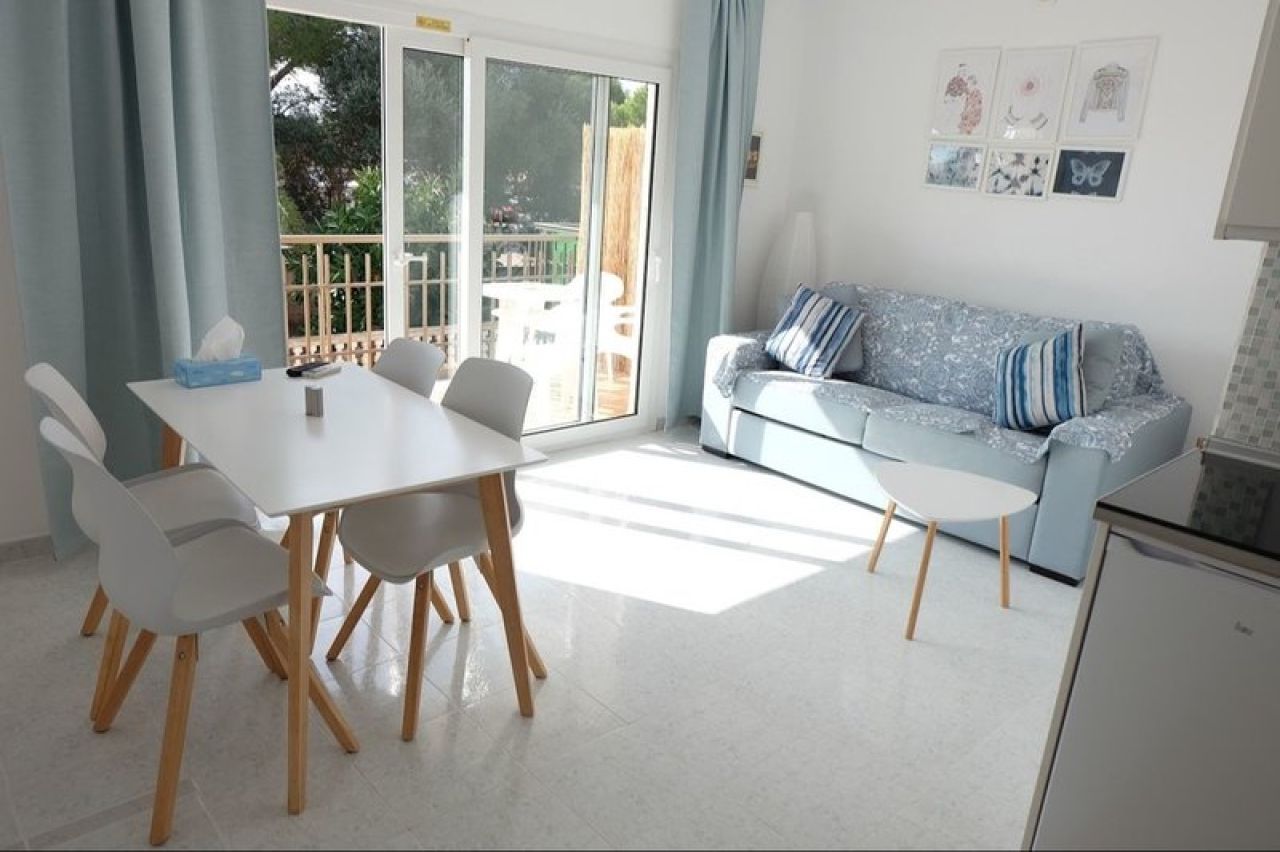 M3P5050 Apartment in Portocolom with Gem. Pool; max. 2 people